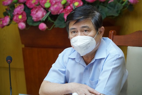 Công tác chuyển F0 đến các bệnh viện còn chậm - Ảnh 2. Công tác chuyển F0 đến các bệnh viện còn chậm - Ảnh 2.