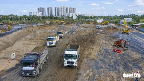 TP.HCM cấp tốc xây dựng 2 bệnh viện dã chiến - Ảnh 5. TP.HCM cấp tốc xây dựng 2 bệnh viện dã chiến - Ảnh 5.