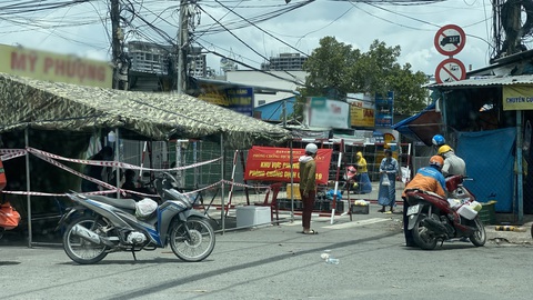 3.057 điểm phong tỏa tại TP.HCM vì COVID-19 - Ảnh 1. 3.057 điểm phong tỏa tại TP.HCM vì COVID-19 - Ảnh 1.