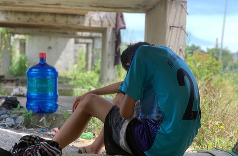 Trẻ đường phố mùa dịch - Kỳ 4: Những đứa trẻ bất cần đời - Ảnh 1. Trẻ đường phố mùa dịch - Kỳ 4: Những đứa trẻ bất cần đời - Ảnh 1.
