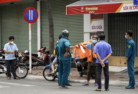 Nhiều doanh nghiệp Bà Rịa - Vũng Tàu đóng cửa vì quy định không đi xe hai bánh - Ảnh 3. Nhiều doanh nghiệp Bà Rịa - Vũng Tàu đóng cửa vì quy định không đi xe hai bánh - Ảnh 3.