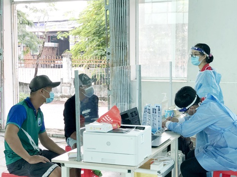 Miền Tây khẩn trương tăng cường bệnh viện dã chiến - Ảnh 2. Miền Tây khẩn trương tăng cường bệnh viện dã chiến - Ảnh 2.