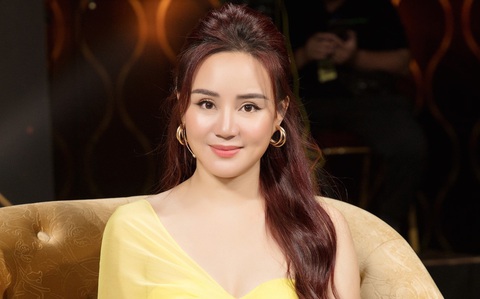 Ca sĩ Vy Oanh nộp đơn tố giác bà Nguyễn Phương Hằng vu khống, bôi nhọ danh dự - Ảnh 2. Ca sĩ Vy Oanh nộp đơn tố giác bà Nguyễn Phương Hằng vu khống, bôi nhọ danh dự - Ảnh 2.