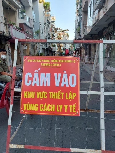 Phong tỏa đường Vườn Chuối và đường Nguyễn Thượng Hiền vì có 37 ca COVID-19 - Ảnh 1. Phong tỏa đường Vườn Chuối và đường Nguyễn Thượng Hiền vì có 37 ca COVID-19 - Ảnh 1.