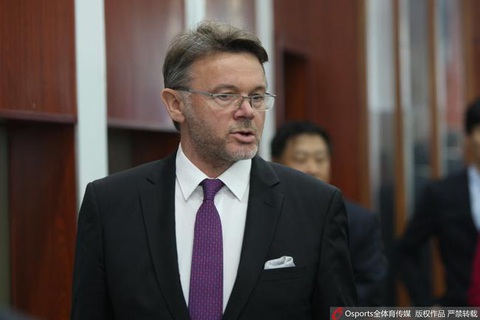 Muốn dự World Cup 2022, Trung Quốc nên đi chùa lễ Phật và cầu nguyện - Ảnh 1. Muốn dự World Cup 2022, Trung Quốc nên đi chùa lễ Phật và cầu nguyện - Ảnh 1.