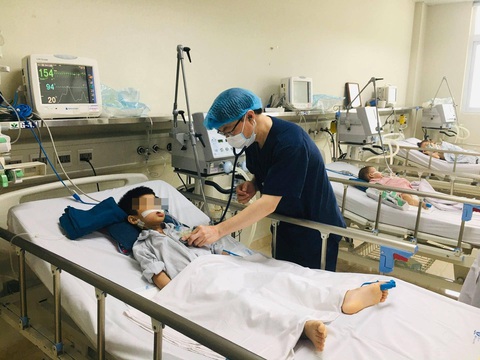 Nhiều trẻ nhập viện vì viêm não Nhật Bản, 70% để lại di chứng nặng nề - Ảnh 1. Nhiều trẻ nhập viện vì viêm não Nhật Bản, 70% để lại di chứng nặng nề - Ảnh 1.