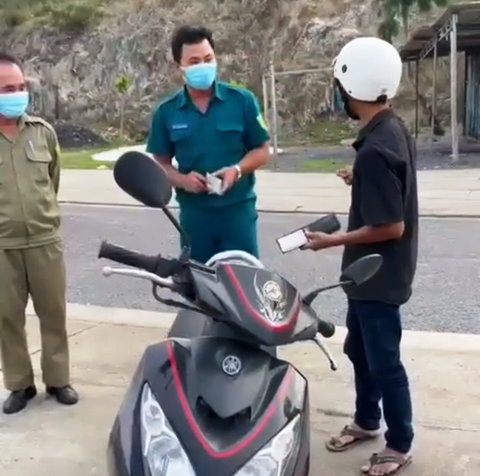 Vụ bánh mì không phải là lương thực: Tỉnh ủy Khánh Hòa yêu cầu xử lý nghiêm - Ảnh 1. Vụ bánh mì không phải là lương thực: Tỉnh ủy Khánh Hòa yêu cầu xử lý nghiêm - Ảnh 1.