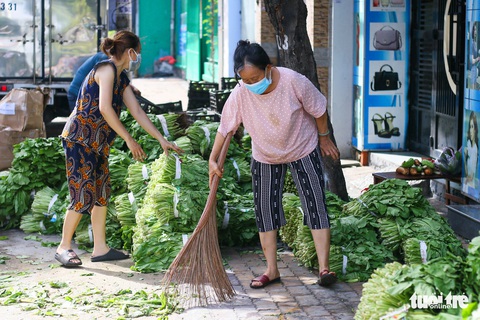 Hơn 100 tấn rau, trái đặc sản Tây Nguyên tiếp tế cho TP.HCM - Ảnh 6. Hơn 100 tấn rau, trái đặc sản Tây Nguyên tiếp tế cho TP.HCM - Ảnh 6.