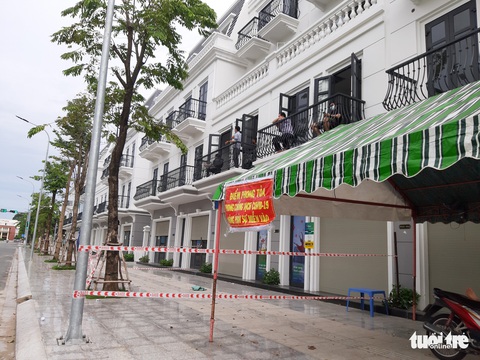 6 nhân viên dương tính, phong tỏa chi nhánh một ngân hàng ở Tiền Giang - Ảnh 1. 6 nhân viên dương tính, phong tỏa chi nhánh một ngân hàng ở Tiền Giang - Ảnh 1.