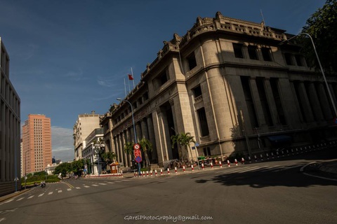 Sài Gòn ‘đẹp lạ’ những ngày giãn cách trong bộ ảnh của nhiếp ảnh gia Alexandre Garel - Ảnh 3. Sài Gòn ‘đẹp lạ’ những ngày giãn cách trong bộ ảnh của nhiếp ảnh gia Alexandre Garel - Ảnh 3.