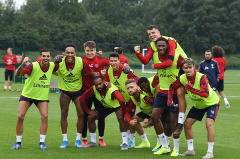 Nhiều cầu thủ mắc COVID-19, Arsenal hủy tour du đấu tại Mỹ - Ảnh 1. Nhiều cầu thủ mắc COVID-19, Arsenal hủy tour du đấu tại Mỹ - Ảnh 1.