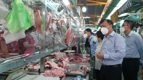 Bộ Công thương đề nghị TP.HCM nghiên cứu sớm mở thêm chợ truyền thống - Ảnh 2. Bộ Công thương đề nghị TP.HCM nghiên cứu sớm mở thêm chợ truyền thống - Ảnh 2.