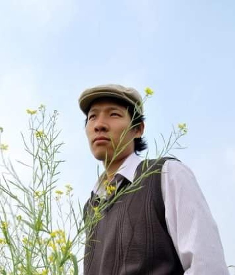 Chuyển ngữ ca khúc Trịnh Công Sơn từ tình yêu nhạc Trịnh - Ảnh 3. Chuyển ngữ ca khúc Trịnh Công Sơn từ tình yêu nhạc Trịnh - Ảnh 3.