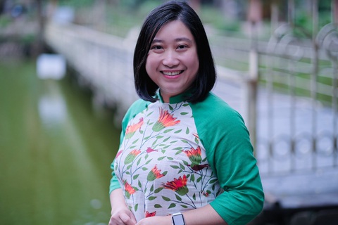 Chuyển ngữ ca khúc Trịnh Công Sơn từ tình yêu nhạc Trịnh - Ảnh 4. Chuyển ngữ ca khúc Trịnh Công Sơn từ tình yêu nhạc Trịnh - Ảnh 4.