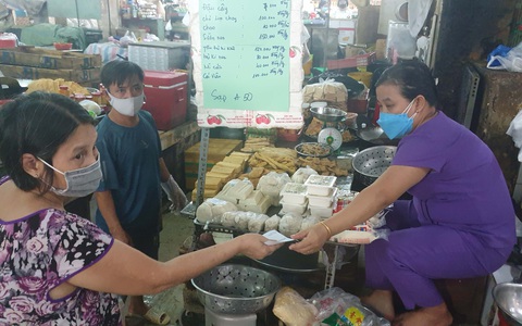 nguoi mua dua phieu di cho de nguoi ban ghi thong tin giao dich 5(read-only) nguoi mua dua phieu di cho de nguoi ban ghi thong tin giao dich 5(read-only)