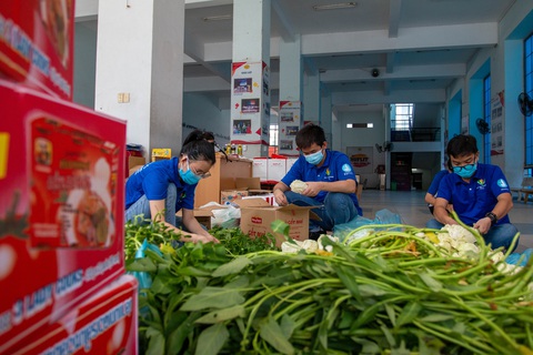Tăng học bổng, giảm học phí... tiếp sức sinh viên - Ảnh 2. Tăng học bổng, giảm học phí... tiếp sức sinh viên - Ảnh 2.