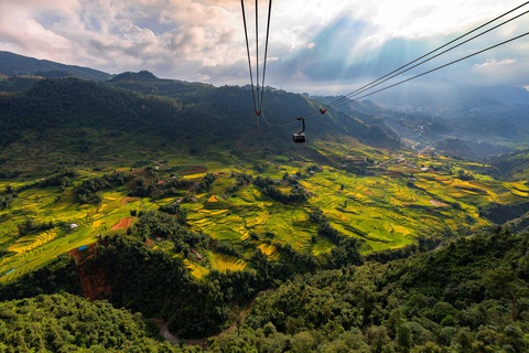 Sa Pa - Cuộc chuyển mình trong mây trắng - Ảnh 3. Sa Pa - Cuộc chuyển mình trong mây trắng - Ảnh 3.