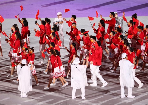 Đài lửa đã được thắp sáng, Olympic 2020 chính thức khai mạc - Ảnh 25. Đài lửa đã được thắp sáng, Olympic 2020 chính thức khai mạc - Ảnh 25.