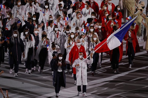 Đài lửa đã được thắp sáng, Olympic 2020 chính thức khai mạc - Ảnh 15. Đài lửa đã được thắp sáng, Olympic 2020 chính thức khai mạc - Ảnh 15.