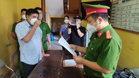 Bắt tạm giam cựu phó giám đốc Sở Công thương Hải Dương - Ảnh 1. Bắt tạm giam cựu phó giám đốc Sở Công thương Hải Dương - Ảnh 1.