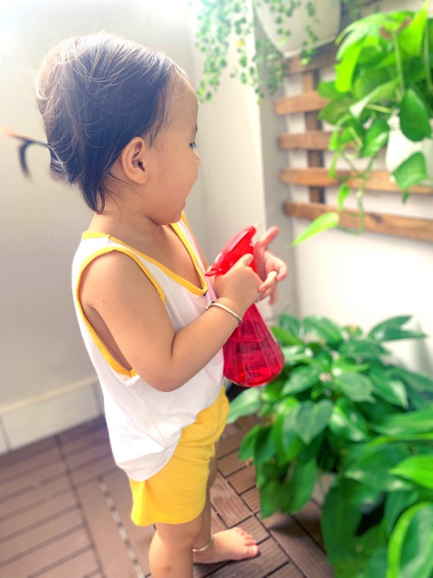 Ở nhà một tuần, biến ban công đơn điệu thành góc chill xanh mát - Ảnh 6. Ở nhà một tuần, biến ban công đơn điệu thành góc chill xanh mát - Ảnh 6.