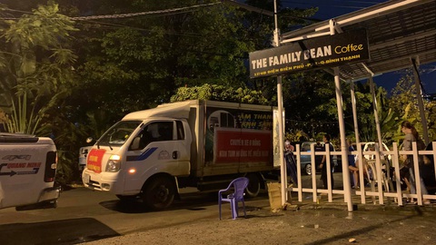 Nghẹn ngào với tin nhắn gửi má của sinh viên lái xe tải chở hàng giúp dân - Ảnh 3. Nghẹn ngào với tin nhắn gửi má của sinh viên lái xe tải chở hàng giúp dân - Ảnh 3.