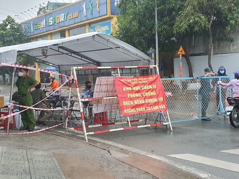 Phong tỏa phường 21, quận Bình Thạnh do có 252 ca COVID-19 - Ảnh 1. Phong tỏa phường 21, quận Bình Thạnh do có 252 ca COVID-19 - Ảnh 1.