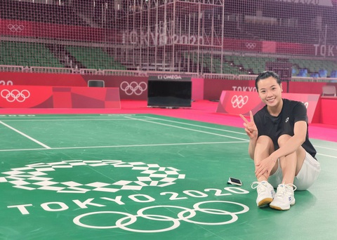 Thùy Linh đánh bại tay vợt gốc Trung Quốc tại Olympic Tokyo - Ảnh 2. Thùy Linh đánh bại tay vợt gốc Trung Quốc tại Olympic Tokyo - Ảnh 2.