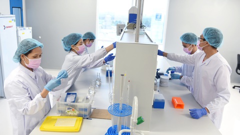 Tin vui: Tháng 8 nộp hồ sơ đăng ký vắc xin Nano Covax - Ảnh 1. Tin vui: Tháng 8 nộp hồ sơ đăng ký vắc xin Nano Covax - Ảnh 1.