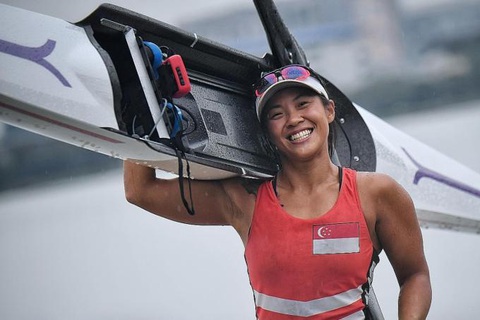 Cô y tá vừa chữa trị bệnh nhân COVID-19 vừa tập luyện để tranh tài ở Olympic Tokyo - Ảnh 1. Cô y tá vừa chữa trị bệnh nhân COVID-19 vừa tập luyện để tranh tài ở Olympic Tokyo - Ảnh 1.