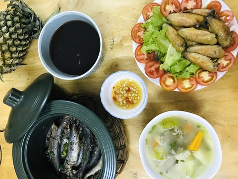 Chuối om mẻ - Món ăn ngày bão ông tôi nấu cho cả nhà qua cơn đói năm nào - Ảnh 5. Chuối om mẻ - Món ăn ngày bão ông tôi nấu cho cả nhà qua cơn đói năm nào - Ảnh 5.