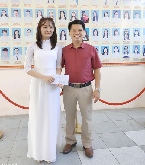 Thủ khoa 30 điểm toàn quốc khối B muốn thành bác sĩ để chữa bệnh và giúp đỡ mọi người - Ảnh 1. Thủ khoa 30 điểm toàn quốc khối B muốn thành bác sĩ để chữa bệnh và giúp đỡ mọi người - Ảnh 1.