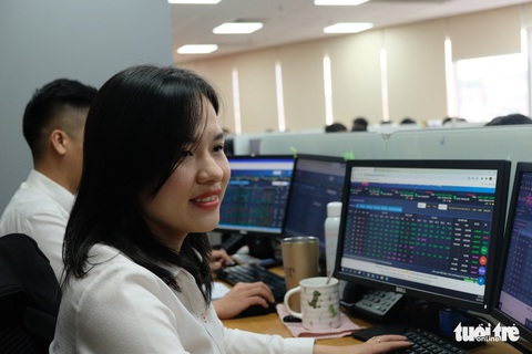 Bộ Tài chính: Khẩn trương giao dịch lại lô tối thiểu 10 cổ phiếu - Ảnh 1. Bộ Tài chính: Khẩn trương giao dịch lại lô tối thiểu 10 cổ phiếu - Ảnh 1.