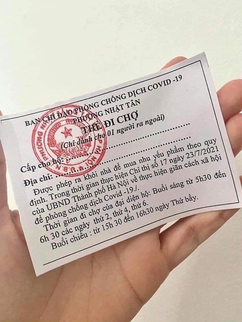 Ngày 26-7, Hà Nội thêm 64 ca mắc COVID-19, quận Tây Hồ phát phiếu đi chợ cho người dân - Ảnh 2. Ngày 26-7, Hà Nội thêm 64 ca mắc COVID-19, quận Tây Hồ phát phiếu đi chợ cho người dân - Ảnh 2.