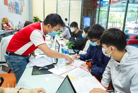 Biết kết quả thi tốt nghiệp THPT và các bước hành động - Ảnh 2. Biết kết quả thi tốt nghiệp THPT và các bước hành động - Ảnh 2.