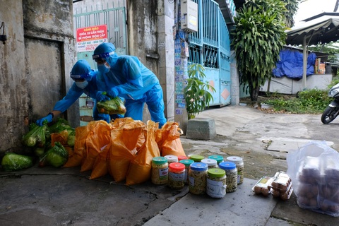 TP.HCM: Đang đề xuất hỗ trợ lần 2 cho lao động tự do - Ảnh 1. TP.HCM: Đang đề xuất hỗ trợ lần 2 cho lao động tự do - Ảnh 1.
