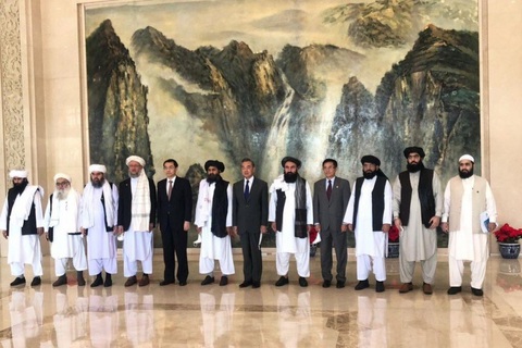 Trung Quốc nói Taliban có thể đóng vai trò quan trọng với hòa bình của Afghanistan - Ảnh 1. Trung Quốc nói Taliban có thể đóng vai trò quan trọng với hòa bình của Afghanistan - Ảnh 1.