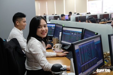 VN-Index có thể đạt 1.700 điểm vào cuối năm, sắp được giao dịch T+0 - Ảnh 1. VN-Index có thể đạt 1.700 điểm vào cuối năm, sắp được giao dịch T+0 - Ảnh 1.