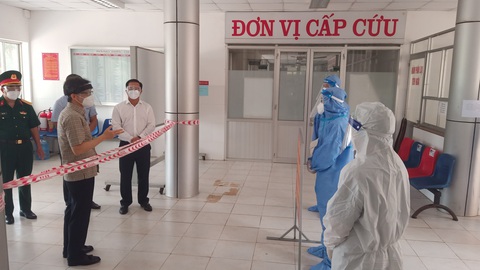 Phó thủ tướng Vũ Đức Đam: Sản xuất thời chiến tuyệt đối không có tự do đi lại - Ảnh 1. Phó thủ tướng Vũ Đức Đam: Sản xuất thời chiến tuyệt đối không có tự do đi lại - Ảnh 1.