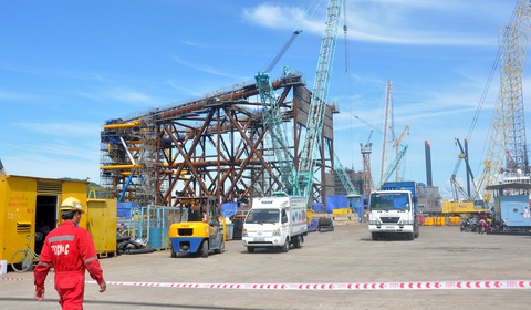 Doanh nghiệp Việt lại giành được hợp đồng đóng giàn khai thác dầu khí cho Qatar - Ảnh 2. Doanh nghiệp Việt lại giành được hợp đồng đóng giàn khai thác dầu khí cho Qatar - Ảnh 2.