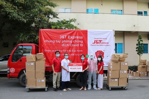 J&T Express xây dựng quỹ hỗ trợ người lao động gặp khó khăn do COVID-19 - Ảnh 3. J&T Express xây dựng quỹ hỗ trợ người lao động gặp khó khăn do COVID-19 - Ảnh 3.
