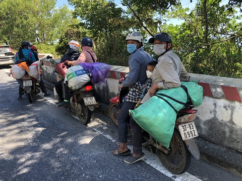 Những cuộc hồi hương bão táp - Ảnh 1. Những cuộc hồi hương bão táp - Ảnh 1.