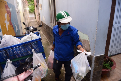 Lượng hàng về chợ tăng dần, giá thực phẩm hạ nhiệt - Ảnh 1. Lượng hàng về chợ tăng dần, giá thực phẩm hạ nhiệt - Ảnh 1.