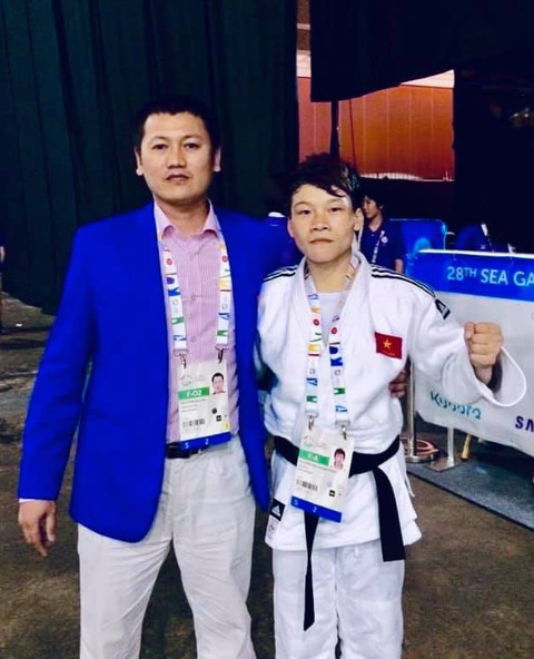 Ánh Viên, Thanh Thủy giành vé đến Olympic Tokyo ở phút cuối - Ảnh 2. Ánh Viên, Thanh Thủy giành vé đến Olympic Tokyo ở phút cuối - Ảnh 2.