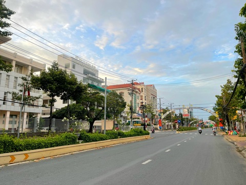 DỊCH COVID-19 ngày 30-7: Hà Tĩnh, Quảng Nam thêm 8 ca mới, Hội An giãn cách theo chỉ thị 16 - Ảnh 5. DỊCH COVID-19 ngày 30-7: Hà Tĩnh, Quảng Nam thêm 8 ca mới, Hội An giãn cách theo chỉ thị 16 - Ảnh 5.