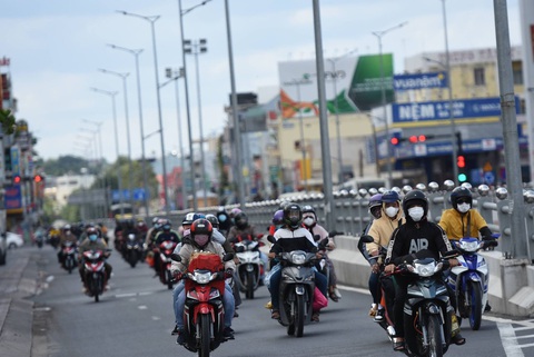 Bình Thuận đề nghị Đồng Nai dừng đưa cả ngàn người ngang qua tỉnh thiếu sự thỏa thuận - Ảnh 2. Bình Thuận đề nghị Đồng Nai dừng đưa cả ngàn người ngang qua tỉnh thiếu sự thỏa thuận - Ảnh 2.