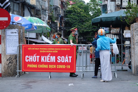 Hà Nội thêm 18 ca COVID-19 mới, Bạc Liêu 1 ca là tài xế xe luồng xanh - Ảnh 5. Hà Nội thêm 18 ca COVID-19 mới, Bạc Liêu 1 ca là tài xế xe luồng xanh - Ảnh 5.