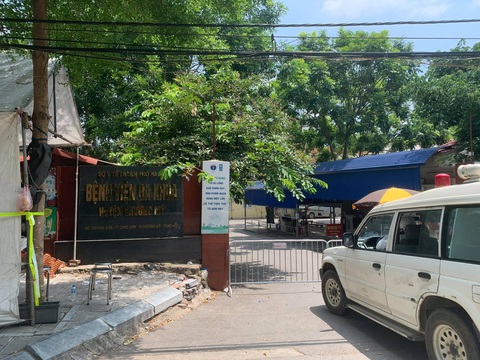 Hà Nội tạm phong tỏa Bệnh viện Đa khoa Chương Mỹ - Ảnh 1. Hà Nội tạm phong tỏa Bệnh viện Đa khoa Chương Mỹ - Ảnh 1.