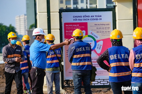 Hà Nội gấp rút xây bệnh viện dã chiến điều trị bệnh nhân COVID-19 nặng và nguy kịch - Ảnh 4. Hà Nội gấp rút xây bệnh viện dã chiến điều trị bệnh nhân COVID-19 nặng và nguy kịch - Ảnh 4.
