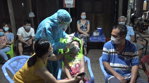 Bình Phước hỏa tốc áp dụng biện pháp khẩn cấp phòng chống dịch tất cả các chợ - Ảnh 1. Bình Phước hỏa tốc áp dụng biện pháp khẩn cấp phòng chống dịch tất cả các chợ - Ảnh 1.